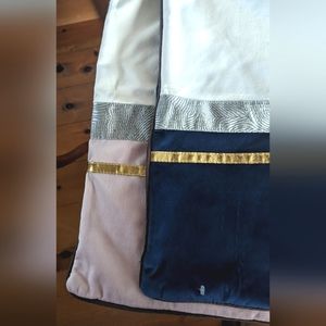 2‎ velvet pillow case